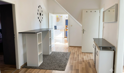 86 m² Innenstadt-Altbauwohnung: 3 Zimmer mit EBK – Ideal für Paare, Kleinfamilie oder 2er-WG