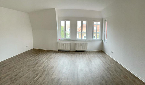SOFORT: 77qm 2-Zimmer 3. Etage DG Markkleeberg | 3min S-Bahn | 5min agra-Park | saniert 2022