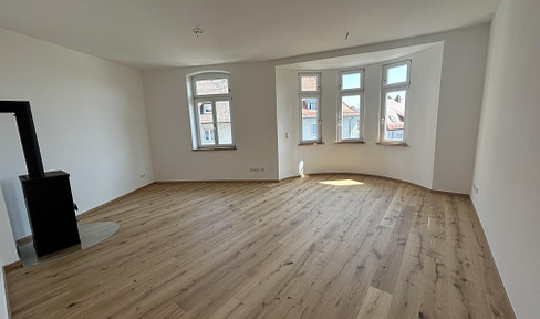 Kernsanierte 4-Zi-Altbauwohnung mit Balkon im Herzen Bambergs