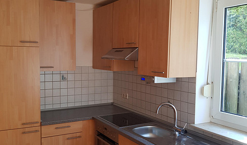 Cozy 3-room basement apartment with parking space for rent in Calden.