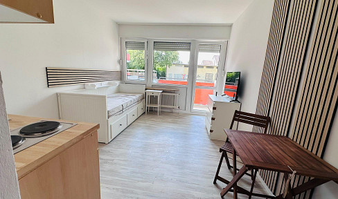 schönes ruhiges Appartement mit West Balkon
