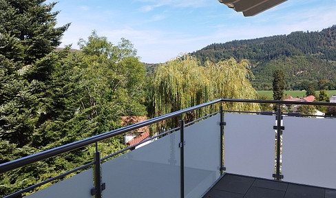 Brand new 2-room apartment in a solid wood house – with balcony and high-quality finishes.