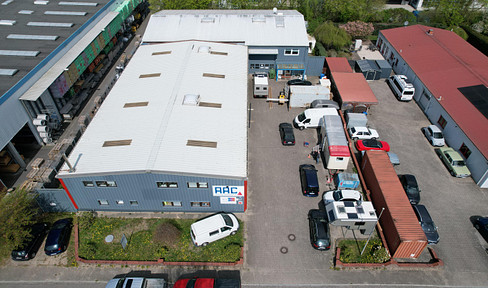 Production and storage facility with office space in Kaltenkirchen – optionally available with a mobile home service business.