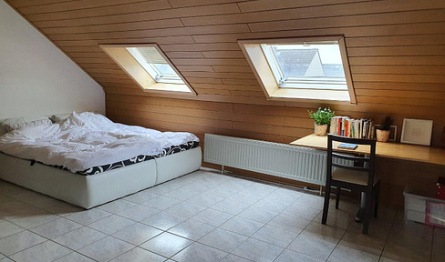 Schönes Haus mit vier Zimmern in Main-Taunus-Kreis, Hattersheim am Main