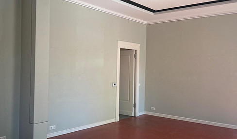 Attractive retail space in a prime location in Charlottenburg – suitable for a variety of uses.
