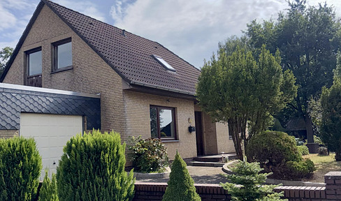 Seltene Gelegenheit in Delmenhorst: 150 m², großer Garten, viel Ausbaupotenzial – provisionsfrei