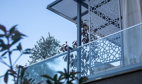 Design trifft Gemütlichkeit: Kernsaniertes Juwel mit Terrasse, High-End-Ausstattung, PV & Klima