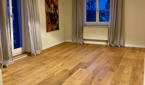 Lutherstraße: 2-Zimmer-Wohnung mit toller Küche, Parkett und Balkon