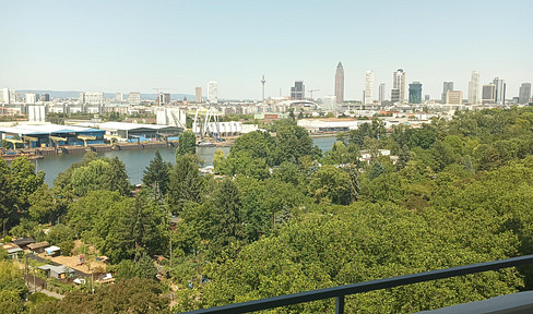 Great balcony view overlooking the Main River and Frankfurt. Completely renovated.