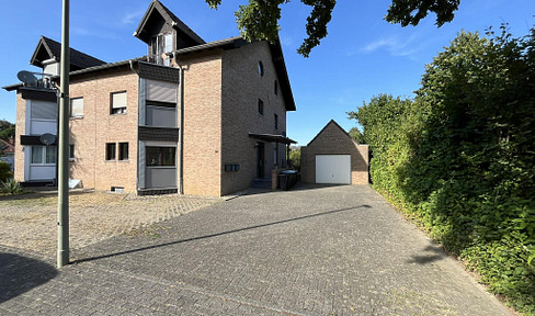 Kernsanierte Gartenwohnung mit Terrasse, Einbauküche und Garage in gefragter Lage von Erkelenz
