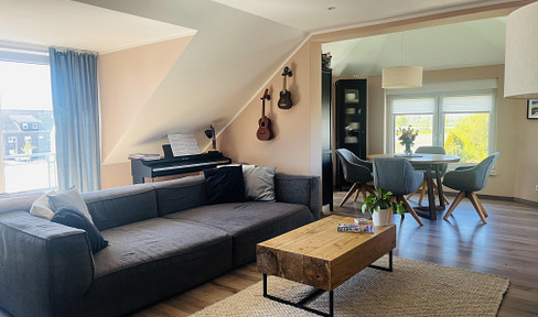 Provisionsfrei: Helle Maisonette mit Erker, Garage & Südbalkon in Salzgitter Fredenberg