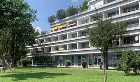 Charming 1.5-room apartment in Munich-Fürstenried, with a balcony, suitable for investment or personal use.