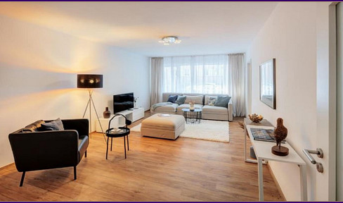 Well-maintained 2-room apartment, conveniently located near the university.
