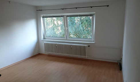 One-bedroom apartment near the university - ideal for students.