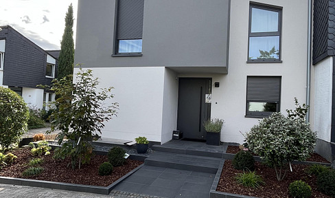 Dreamlike detached house, completely renovated, located in Mainz-Drais.