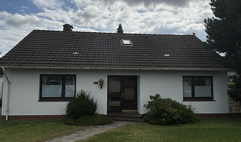 solides Einfamilienhaus an der Elbe