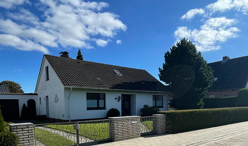 solides Einfamilienhaus an der Elbe