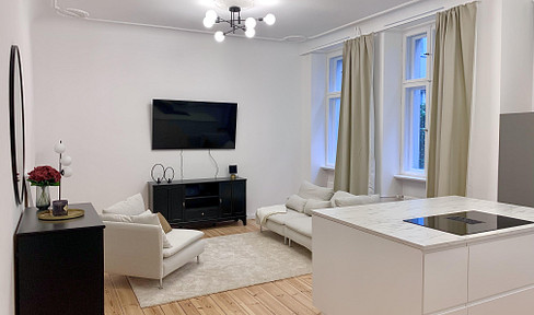 LEONHARDTSTRAßE - Renovated apartment, no agency fees.