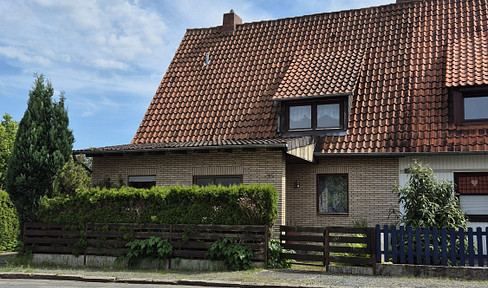Geräumiges Einfamilienhaus mit 6,5 Zimmern in Salzgitter-Thiede