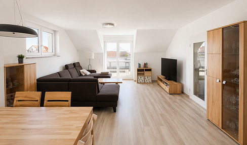 FEE-FREE: Bright 4-room apartment with a large terrace for sale in Niederndorf, Herzogenaurach.