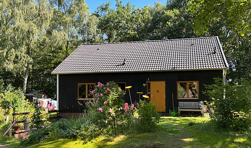 Gemütliches Schwedenhaus mit großem Garten in der Nähe von Lüneburg