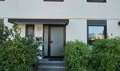 Terraced house in a prime location in Mannheim, offering many possibilities.