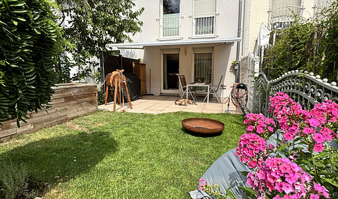 A terraced house in Bensheim, offering plenty of space for the whole family.
