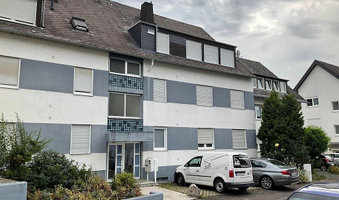 Gemütliche Dachgeschosswohnung in Ko-Metternich, provisionsfrei, mit Balkon und Garage