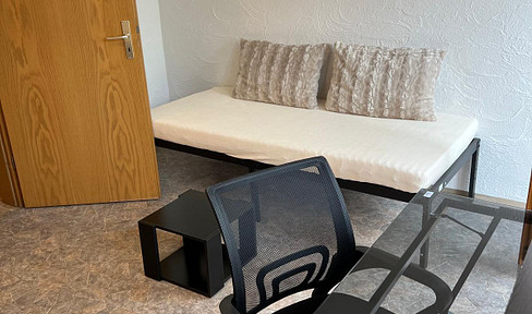 Vollmöblierte 1-Zimmer-Wohnung in ruhiger Umgebung