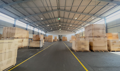 Warehouse space 4,760 m² in the Hunderdorf industrial park – divisible from 1,505 m² - Hall 24 - for rent.