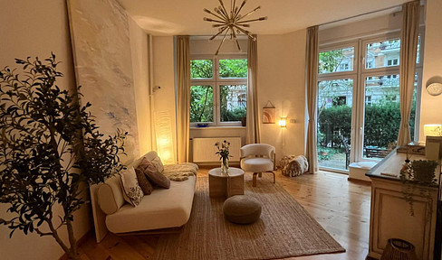 Stilvolle Altbauwohnung mit großem Privatgarten, möbliert, in Berlin-Friedenau