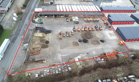 Commercial land, industrial land, 5600 m² currently rented.