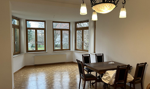 Wunderschöne sonnige 2-3 Zi-Wohnung mit Garten / RESERVIERT