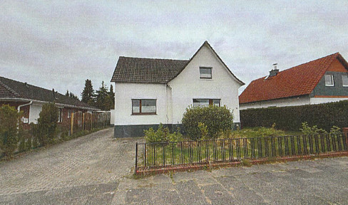 Attraktives Grundstück mit Altbestand in Norderstedt-Mitte zu verkaufen