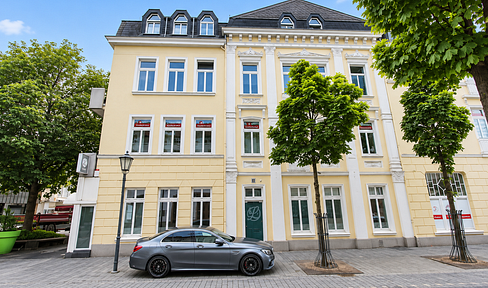 Modern 1.5-room apartment in a prime location in the center of Bad Neuenahr – First occupancy after renovation.