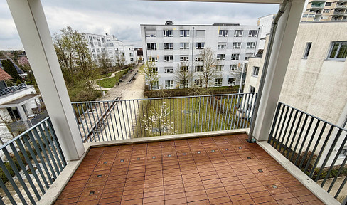 60.49 square meter new construction apartment with 2 rooms, available immediately, with a balcony.