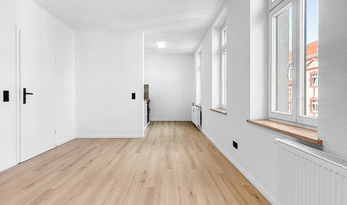 Erstbezug nach Sanierung: Helle Wohnung mit moderner Ausstattung