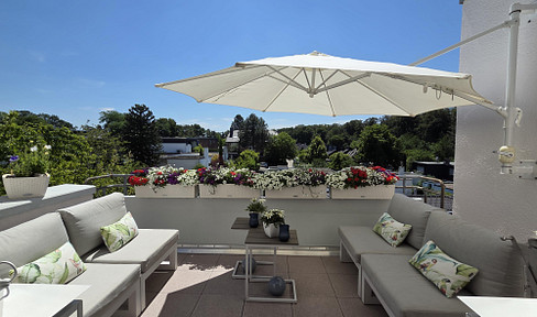 A top alternative to Düsseldorf: Experience the loft and penthouse lifestyle in Erkrath (just 15 minutes from the main train station!).