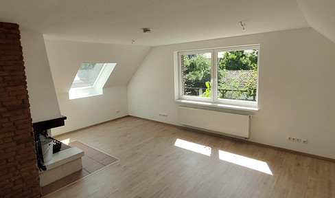 Charmante 4-Zimmer-Maisonette mit Kamin & Einbauküche in Seevetal-Ohlendorf