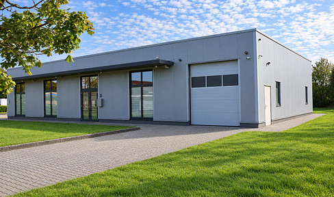 Commercial property for sale in Zetel, measuring 352 square meters, comprising office space, storage, showroom, and production areas.