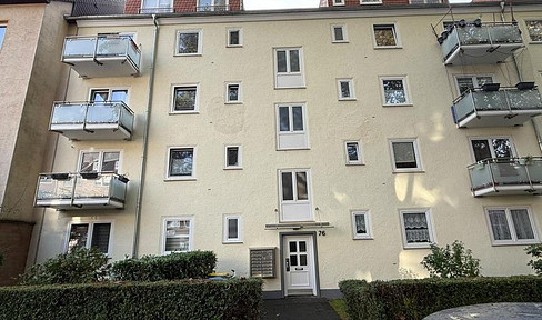 First occupancy after complete renovation – 2 rooms, bathroom, and kitchen completely renovated to a like-new condition.