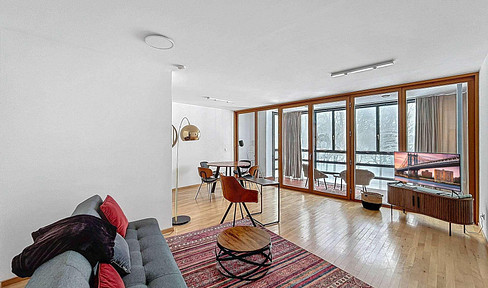 Wohnen am Wasse – Moderne, komplett möblierte Wohnung mit eigenem Stellplatz