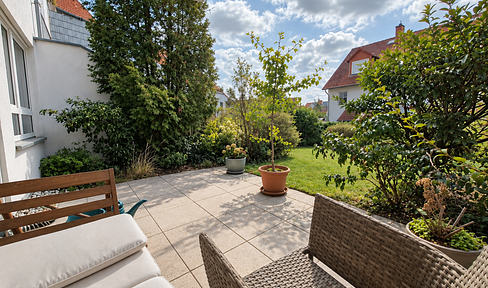 ***EIN ZUHAUSE MIT HERZ – LICHT, TERRASSE UND RUHE.... IM SCHÖNEN OFFENTHAL***