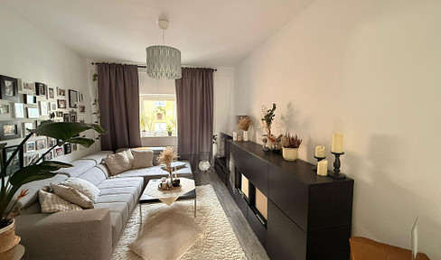 WOW! Beautiful two-room apartment. Centrally located but quiet. Only 6 minutes from the main train station - 1000 Mbit internet.