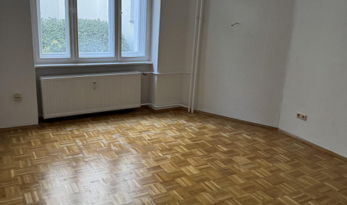 Charmante 1-Zimmer Altbauwohnung in Steglitz