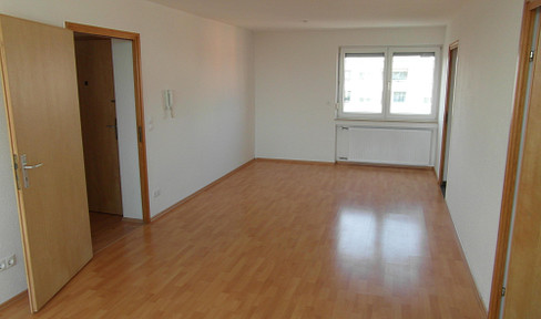Rented 3-room apartment with a south-facing balcony in the Ludwigsfeld district of Neu-Ulm.