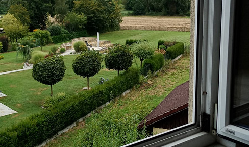 TRI-FAMILY HOUSE IN A BEAUTIFUL, QUIET LOCATION WITH 6,000 m² OF LAND - INVESTMENT PROPERTY OR FOR PERSONAL USE.