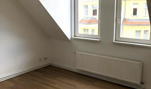 Schöne sanierte 1,5- Zimmerwohnung