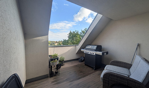 Dachgeschosswohnung mit Loggia | Einbauküche | Seenähe | bezugsfrei | provisionsfrei