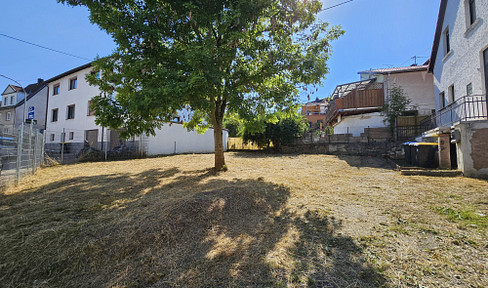 *provisionsfrei* Sanierungsobjekt mit viel Potenzial: Einfamilienhaus, ruhige Lage in Schiffweiler